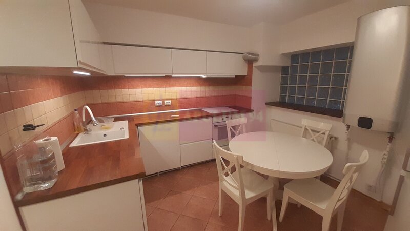 Apartament 3 Camere Piata Romana langa Metrou